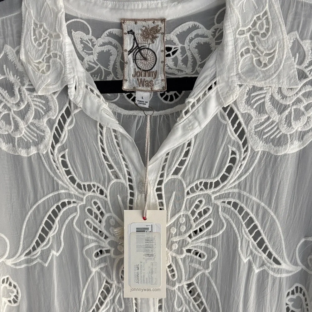Johnny Was Chryssie button up White Embroidered Blouse - Picture 5 of 9